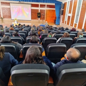 Realizan 4° Reunión mensual del Plan de Competencias Profesionales en el colegio
